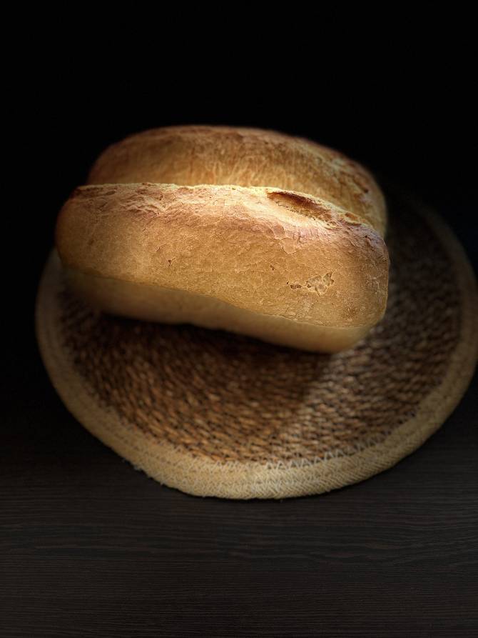 Vedeta zilei: pâinea de 9 lei